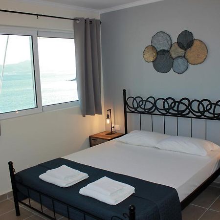 Budget Studio 1 - Sea View - Renovated February 2021 CCharaki Exterior foto