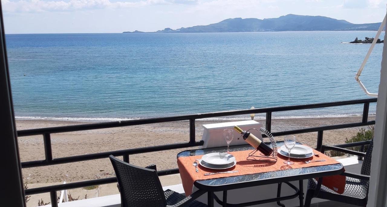 Budget Studio 1 - Sea View - Renovated February 2021 CCharaki Exterior foto