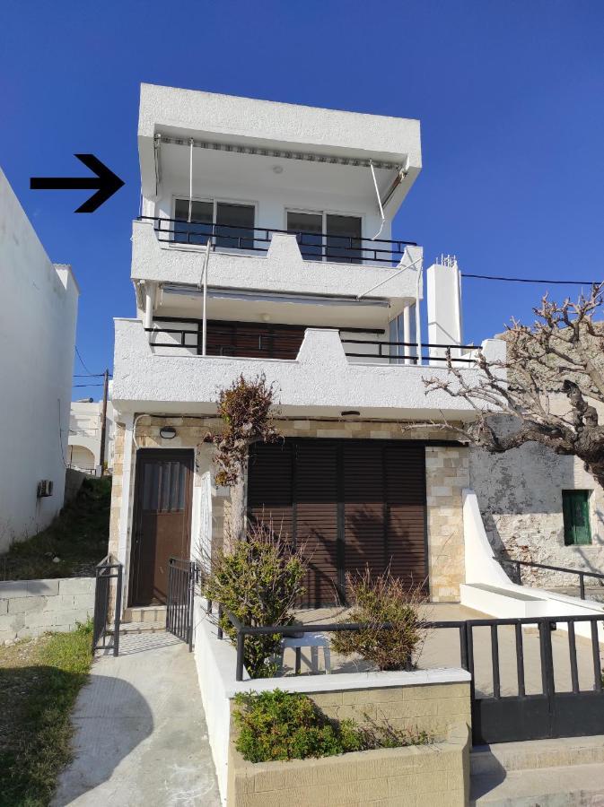 Budget Studio 1 - Sea View - Renovated February 2021 CCharaki Exterior foto