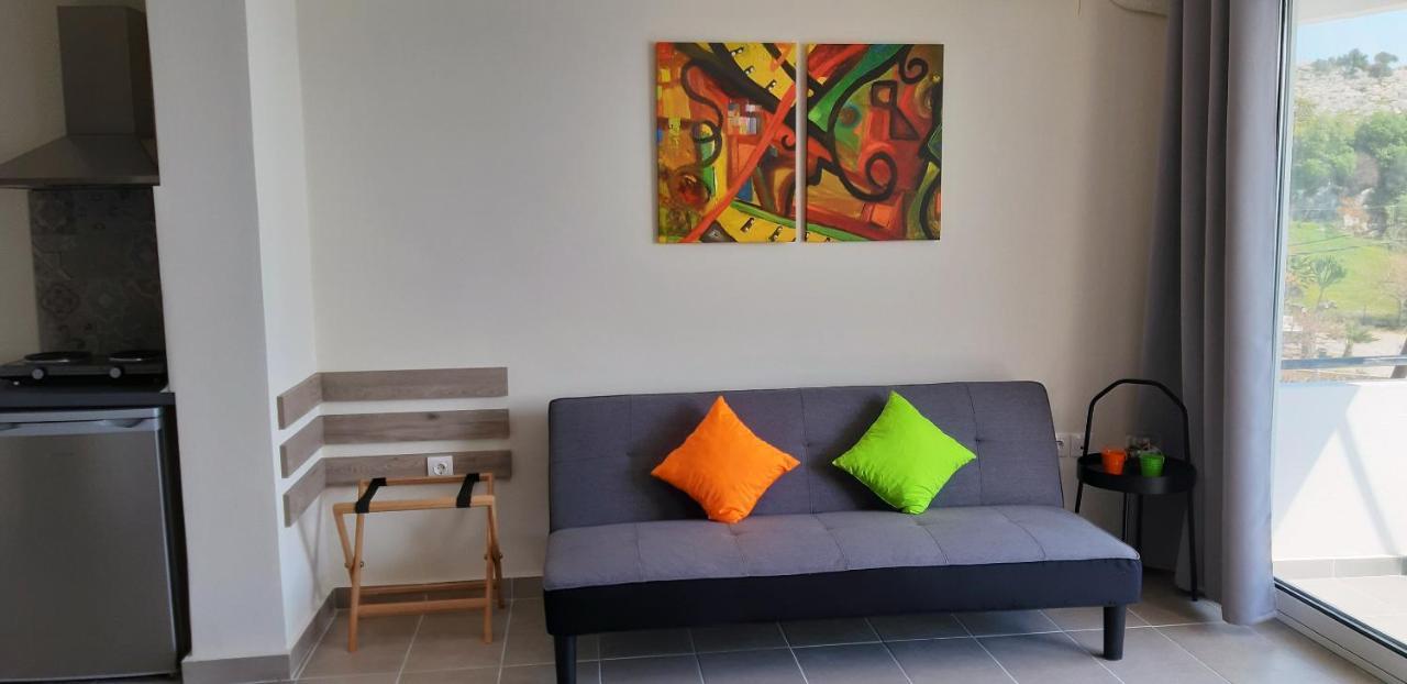 Budget Studio 1 - Sea View - Renovated February 2021 CCharaki Exterior foto